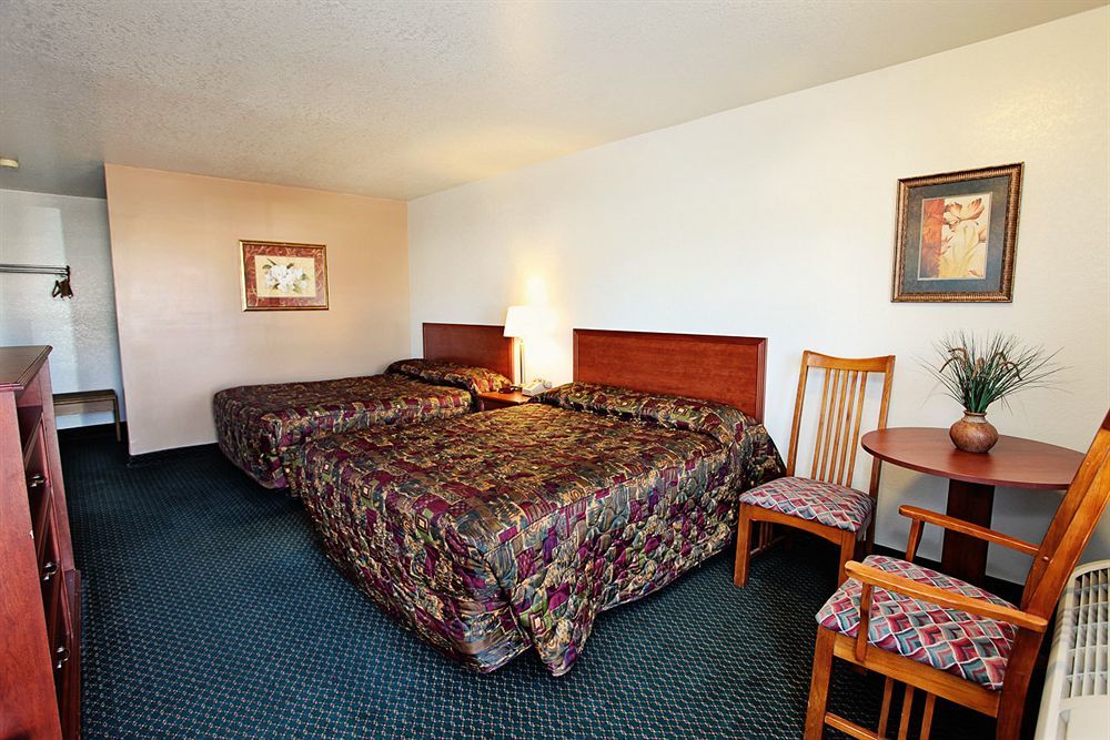 National 9 Mount Nebo Motel Нефи Екстериор снимка