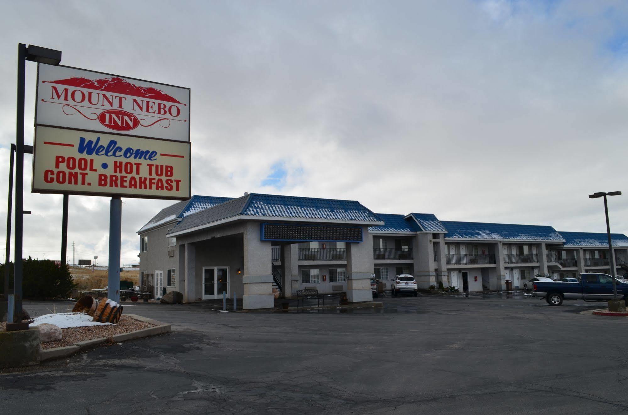 National 9 Mount Nebo Motel Нефи Екстериор снимка